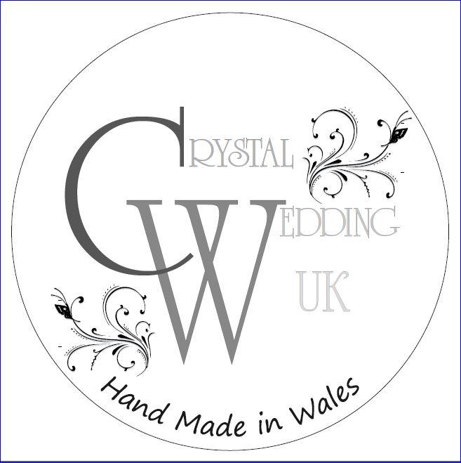 Chandelier Cake stands, Crystal Brooch bouquets & Feather wedding fans
– Crystal Wedding uk