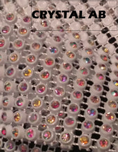 Load image into Gallery viewer, Sweet 16 cake stand date- REAL CRYSTAL stone celebration cake stand + lights