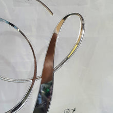 Load image into Gallery viewer, Mirror Letter cake topper 6” monogram linitial acrylic Cake Topper decor, Wedding cake topper letters decorations.