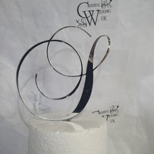 Load image into Gallery viewer, Mirror Letter cake topper 6” monogram linitial acrylic Cake Topper decor, Wedding cake topper letters decorations.