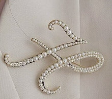 Load image into Gallery viewer, Pearl Letter 5" monogram letter initial Cake Topper, Wedding rhinestone jewel letter cake decorations.