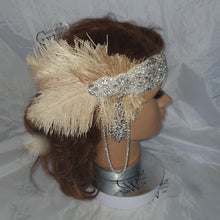 Load image into Gallery viewer, Feather hairpiece,The Great Gatsby 1920's feather rhinestone brooch.