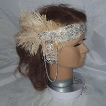 Load image into Gallery viewer, Feather hairpiece,The Great Gatsby 1920's feather rhinestone brooch.