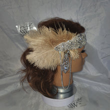 Load image into Gallery viewer, Feather hairpiece,The Great Gatsby 1920's feather rhinestone brooch.