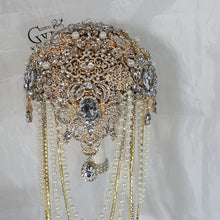 Load image into Gallery viewer, Gold Brooch bouquet, Jewel crystal wedding bouquet. Crystal Bridal Brooch Bouquet, cascade Jewel bouquet by Crystal wedding uk