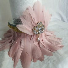 Load image into Gallery viewer, Feather cake stand plus topper, blush pink. Great Gatsby, 1920's wedding. by Crystal wedding uk