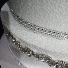 Load image into Gallery viewer, Crystal cake jewellery, Brooch ake decoration, rhinestone cake jewellery, -