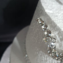 Load image into Gallery viewer, Crystal cake jewellery, Brooch ake decoration, rhinestone cake jewellery, -