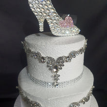 Load image into Gallery viewer, Crystal cake jewellery, Brooch ake decoration, rhinestone cake jewellery, -