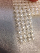Load image into Gallery viewer, Pearl effect ribbon banding cake ribbon many widths 1M by Crystal wedding uk