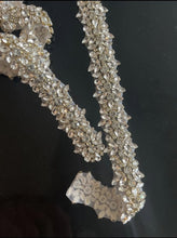 Load image into Gallery viewer, 1 yard sparkling SILVER GOLD or rosegold rhinestone embellishment chain trimming by Crystal Wedding UK