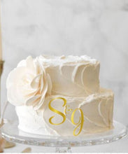 Load image into Gallery viewer, Wedding Cake fropper, Personalized cake topper, Rustic cake topper, Custom monogram cake topper, Wedding Cake topper by Crystal wedding uk