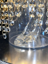 Load image into Gallery viewer, Monogram Glass slipper cake separator, shoe wedding cake separator 8" cake divider by Crystal wedding uk