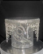 Load image into Gallery viewer, Personalised Crystal Monogram Cake Divider with Glass Slipper, LED Cake Separator, Luxury Wedding Quinceañera Cake Stand Insert