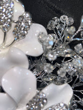 Load image into Gallery viewer, White flower Brooch Groom usher large Boutonniere. Alternative flower lily,Wedding Buttonhole Pin.Wedding Boutonnière by Crystal wedding uk