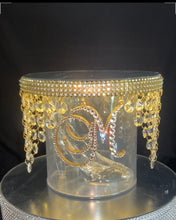 Load image into Gallery viewer, Monogram Glass slipper cake separator, shoe wedding cake separator 8" cake divider by Crystal wedding uk