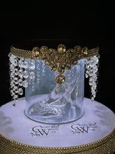 Load image into Gallery viewer, Glass slipper cake separator, shoe wedding cake separator ,8" cake divider by Crystal wedding uk