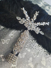 Load image into Gallery viewer, Black Feather Fan wedding bouquet, Ostrich feather crystal hand fan bouquet by Crystal wedding uk