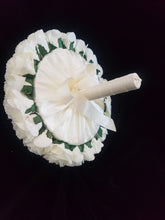 Load image into Gallery viewer, Crystal brooch wedding bouquet