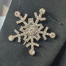 Load image into Gallery viewer, Crystal Snowflake Boutonniere - rhinestone Boutonniere for a Winter Wedding - Christmas Wedding corsage by Crystal wedding uk