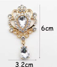 Load image into Gallery viewer, 3pc Rhinestone Cake Brooch Gold Plated Wedding cake Decoration (Set of 3)