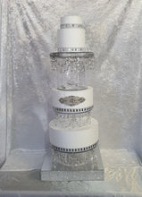 Load image into Gallery viewer, Glass slipper cake divider plus 2 crystal dividers - set of 3 pieces with LED lights. by Crystal wedding uk