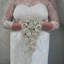 Load image into Gallery viewer, Diamante bouquet brooch Jewel rhinestone crystal wedding bouquet 7x12, Crystal Bridal Bouquet, bling cascade Jewel bouquet by Crystal wedding uk