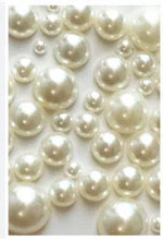 Load image into Gallery viewer, Crystal Heart Wedding Cake Topper Elegant wedding Cake Decoration Engagement cake topper