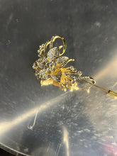 Load image into Gallery viewer, Crystal Flower Groom Boutonniere: Silver Wedding Lapel Pin