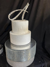 Load image into Gallery viewer, Crystal Rhinestone Wedding Cake Stand: Mirror Display