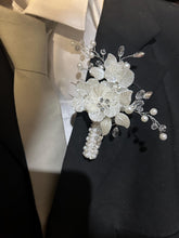 Load image into Gallery viewer, Ivory flower boutionerre lapel pin for groom and groomsmen, bouquet by crystal wedding uk