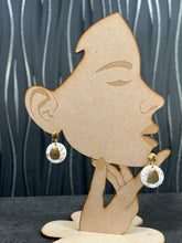 Load image into Gallery viewer, Handmade Gold white round drop Earrings: