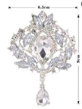 Load image into Gallery viewer, Crystal Rhinestone Wedding Boutonniere Silver Brooch Pin buttonhole lapel pin