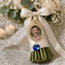 Load image into Gallery viewer, Personalized Bridal Bouquet Memorial Charm Wedding Keepsake Brooch Memorial Gift Something blue