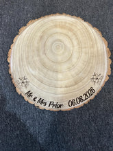 Load image into Gallery viewer, Personalized Wood Slice Cake Stand, Engraved Rustic Wedding Engagment Display stand, Personalised Engraved log Slice with Lillies