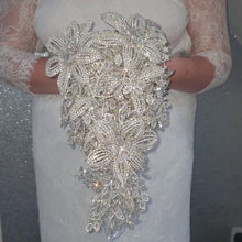 Load and play video in Gallery viewer, Diamante bouquet brooch Jewel rhinestone crystal wedding bouquet Crystal Bridal Bouquet, bling cascade Jewel bouquet by Crystal wedding uk