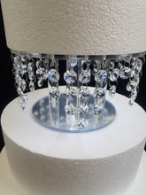 Load image into Gallery viewer, Crystal cake separator glass crystal