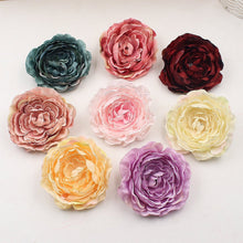 Load image into Gallery viewer, Wedding cake stand, Rose & rhinestone design cake, Premium glass crystal rhinestones.