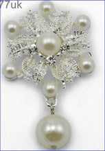 Load image into Gallery viewer, Cascading pearl and Crystal cake stands cascading style ,   1 to 5 tiers - Premium glass crystal faux pearls