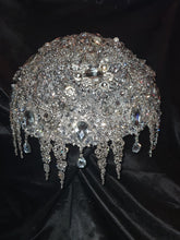 Load image into Gallery viewer, Crystal brooch bouquet, jeweledge  bouquet, alternative Great Gatsby style wedding flowers.