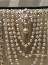 Load image into Gallery viewer, Pearl  Cake swing  suspended cake platform