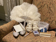 Load image into Gallery viewer, WHITE Wedding feather fan, brides ostrich fan, wedding hand fan- custom made by Crystal wedding uk
