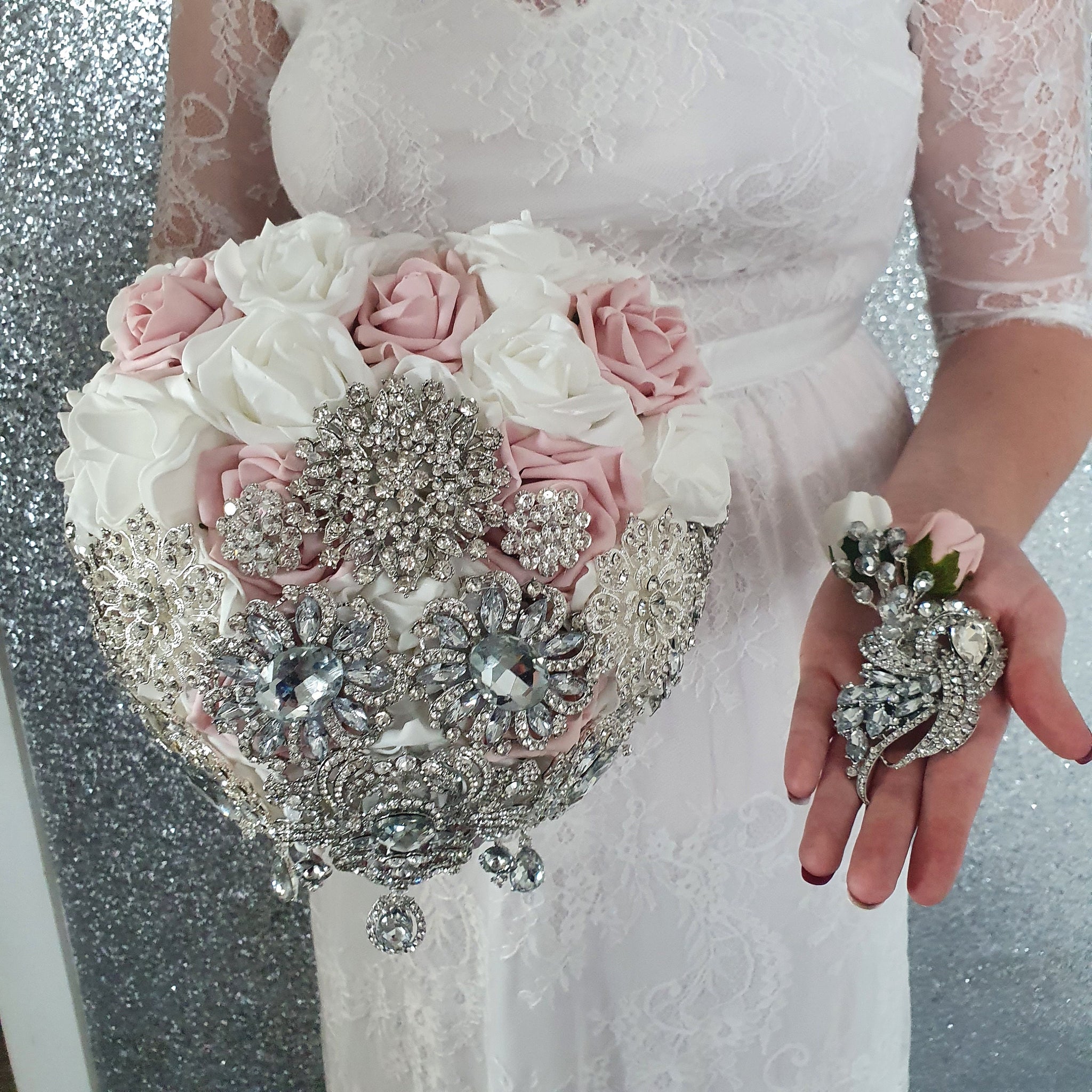 New - Bridal / Wedding deals Ivory Rhinestone Flower Brooch Bouquet