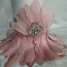 Load image into Gallery viewer, Feather cake stand plus topper, blush pink. Great Gatsby, 1920&#39;s wedding. by Crystal wedding uk
