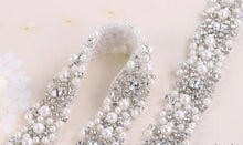 Load image into Gallery viewer, Luxury sparkling pearl rhinestone embellishment chain trimming 1 yard, by Crystal Wedding UK
