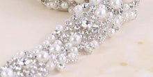 Load image into Gallery viewer, Luxury sparkling pearl rhinestone embellishment chain trimming 1 yard, by Crystal Wedding UK
