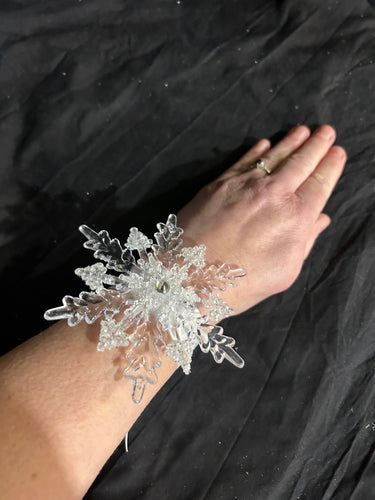 Snowflake wrist corsage for a Winter wedding Wrist Corsage - Winter Wedding Corsage -Perfect for a Christmas Wedding or Winter Formal event