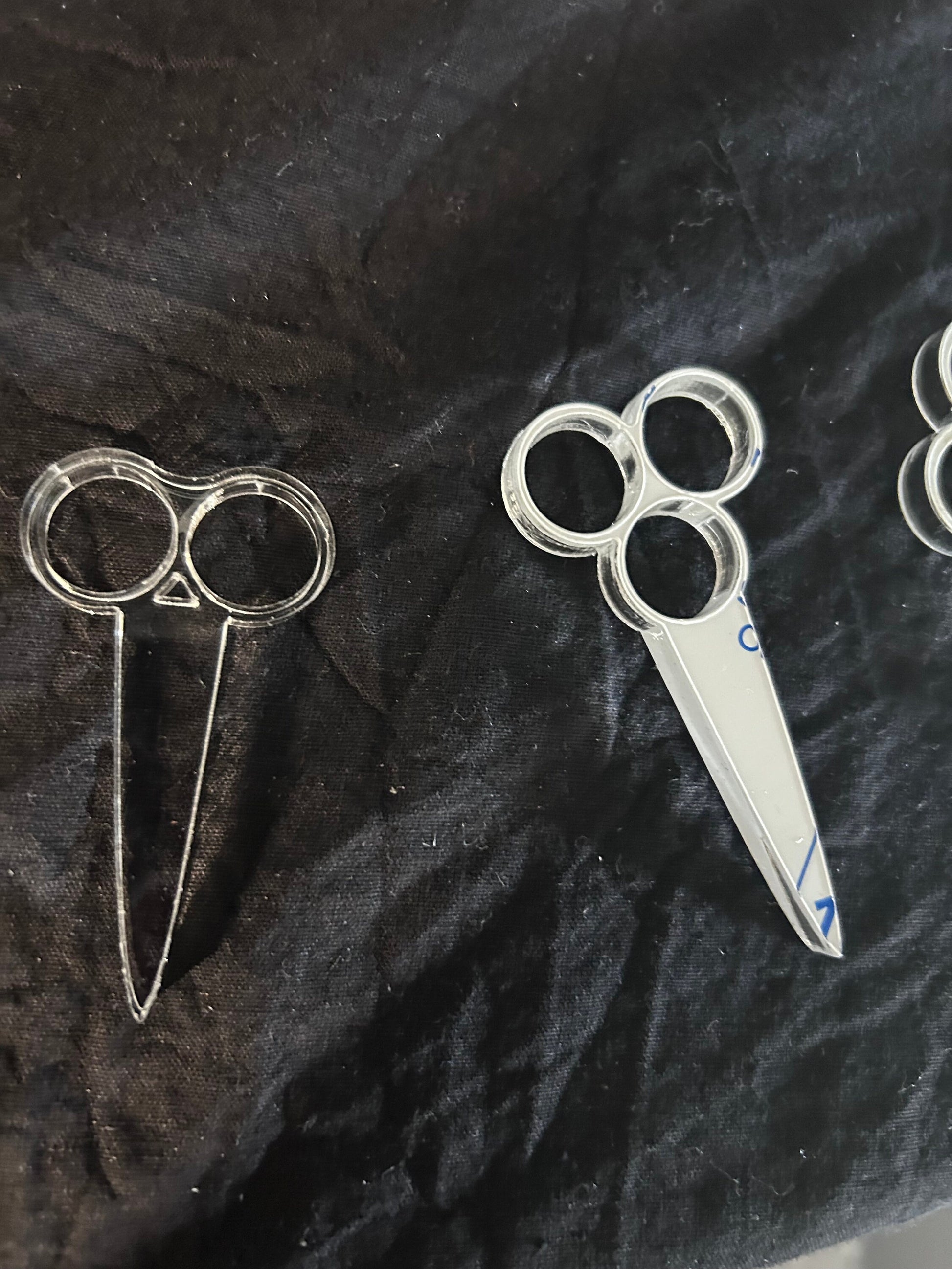 10pc Cake flower pin FLORAL HOLDER . Acrylic heavy duty design, Cake decoration by Crystal Wedding UK