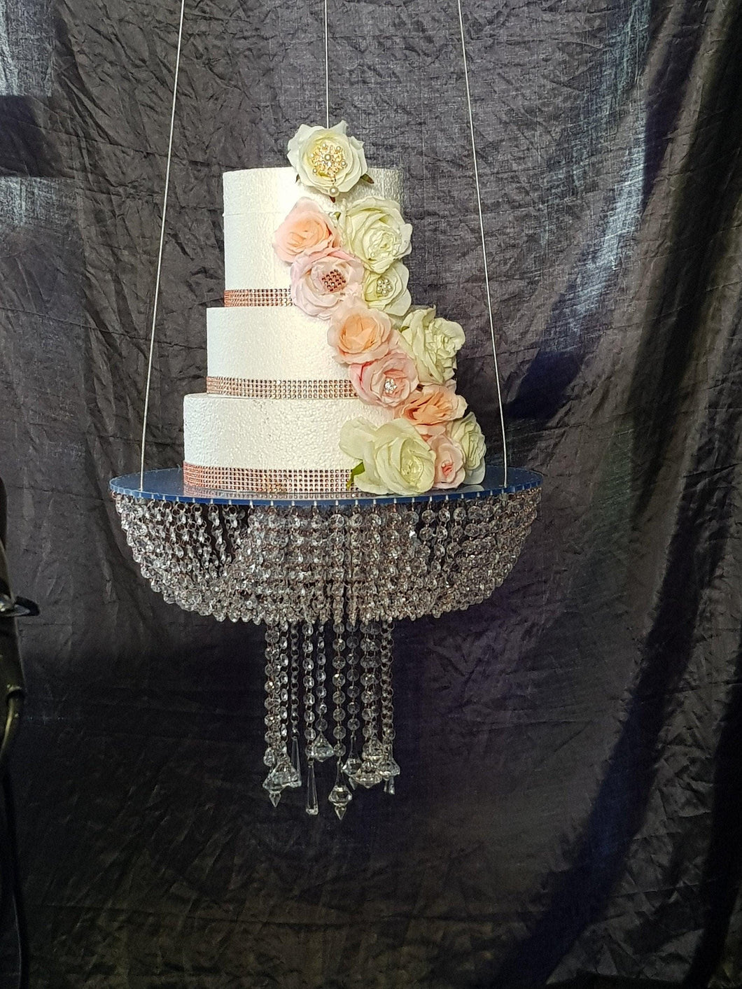 Suspended cake platform, cake Swing ,clear acrylic cake chandelier cake plate. by Crystal wedding uk