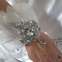 Load image into Gallery viewer, Feather wrist corsage,The Great Gatsby 1920's feather rhinestone brooch.
